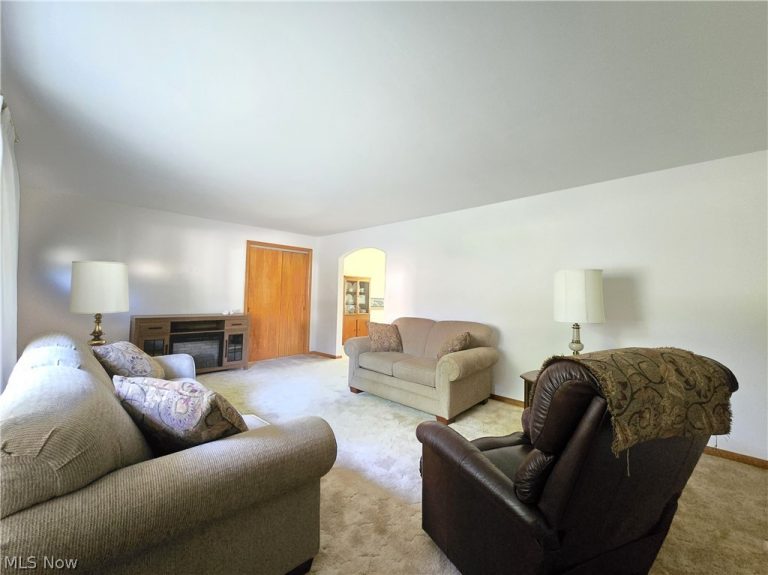 116 Hawthorne Avenue, Rittman, OH - Photo 5