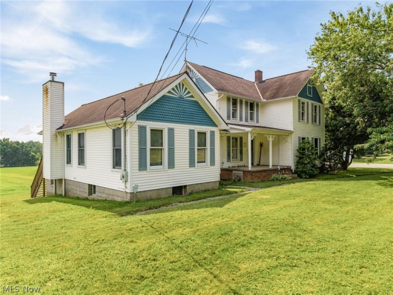 11513 Kile Road, Chardon, OH - Photo 3