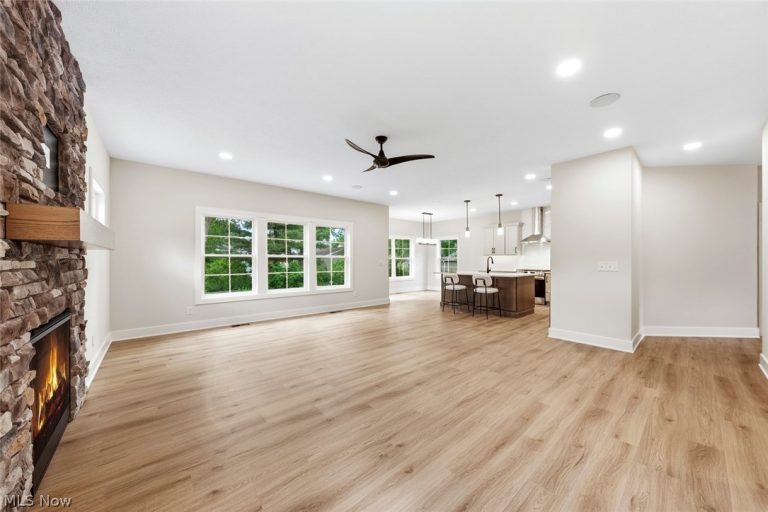362 Oakmoor Avenue, Bay Village, OH - Photo 8