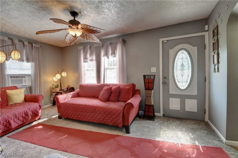 888 Frederick Boulevard, Akron, OH - Photo 5
