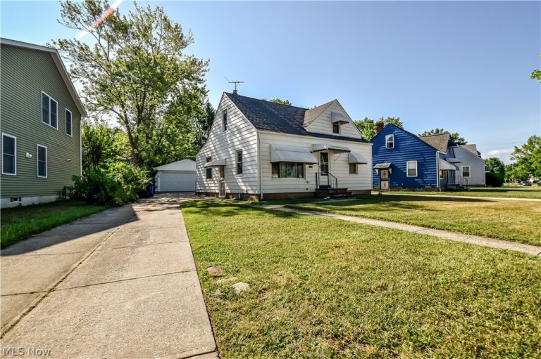 3833 186th Street, Cleveland, OH - Photo 2
