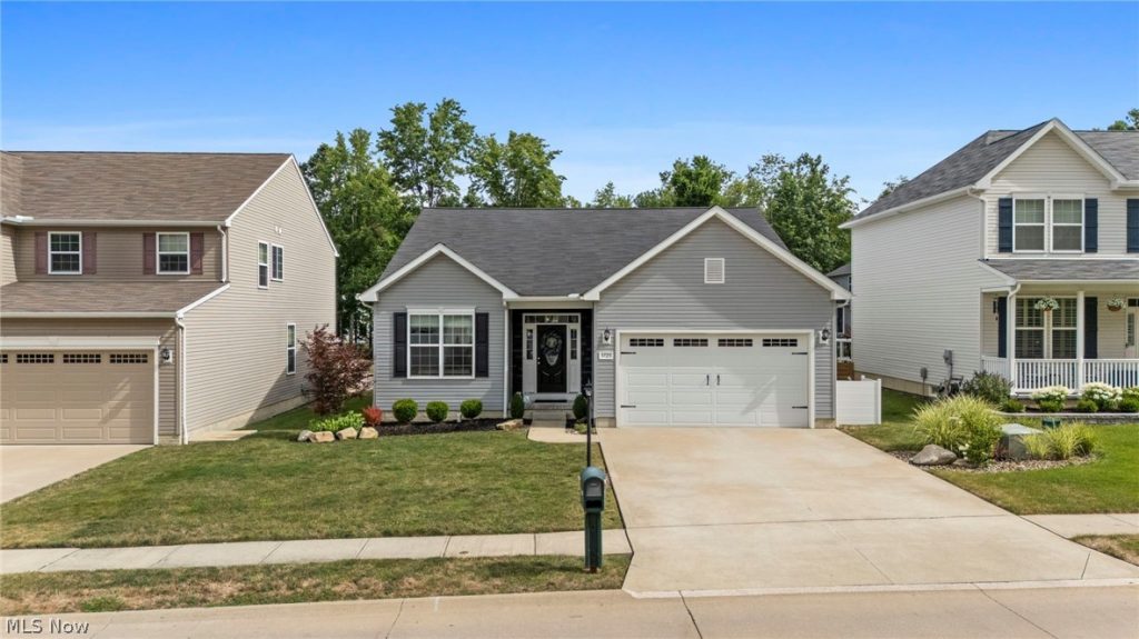 3725 East Boulevard, Aurora, OH