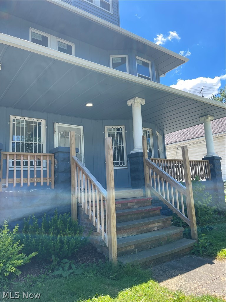 6204 Fullerton Avenue, Cleveland, OH