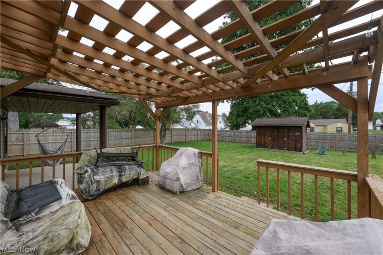 606 10th Drive, New Philadelphia, OH - Photo 6
