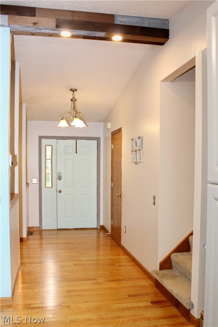 9555 Salem Warren Road, Salem, OH - Photo 8