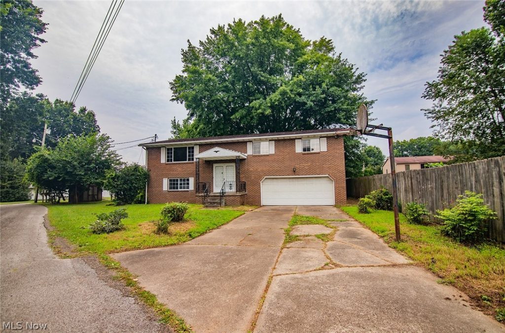 417 57th Street, Vienna, WV