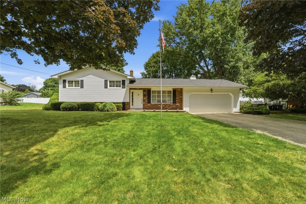 110 Hemlock Court, Painesville Twp, OH
