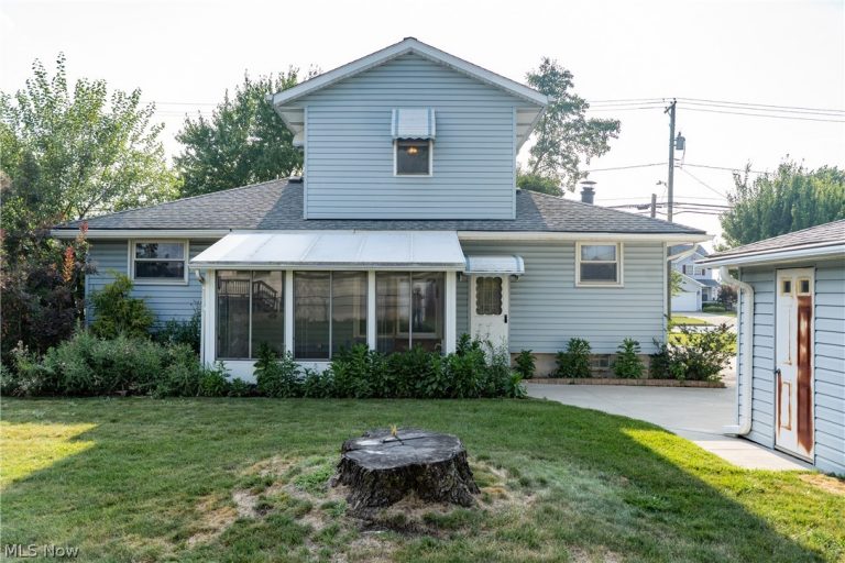 6391 Smith Road, Brook Park, OH - Photo 5