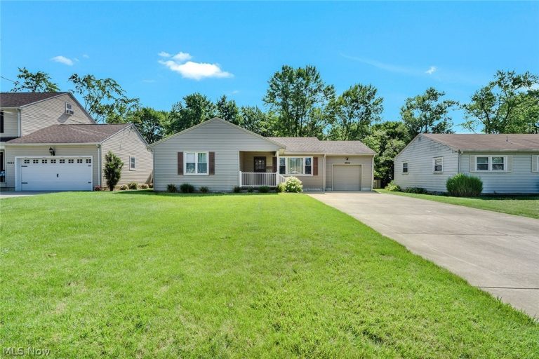 2649 Brunswick Road, Youngstown, OH - Photo 3