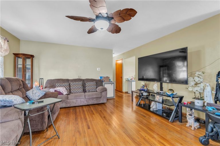 1030 29th Street, Lorain, OH - Photo 8
