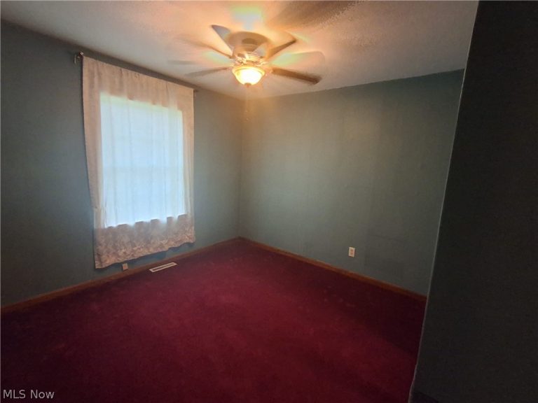 1059 State Route 303 Highway, Streetsboro, OH - Photo 5
