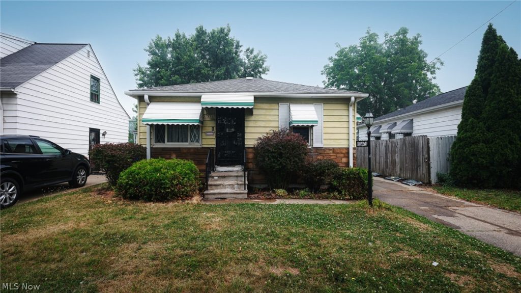 11820 Guardian Boulevard, Cleveland, OH