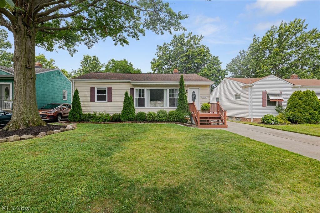 1558 Empire Road, Wickliffe, OH