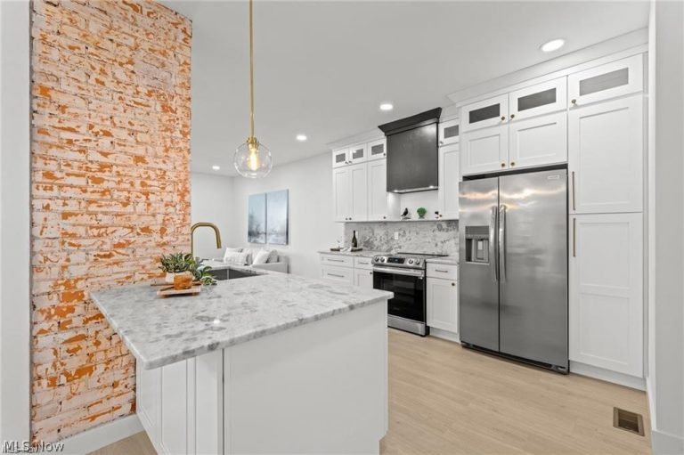 1422 77th Street, Cleveland, OH - Photo 6