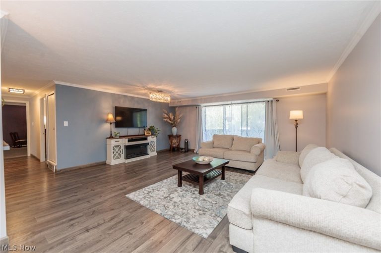 9840 Sunrise Boulevard #S-30, North Royalton, OH - Photo 4