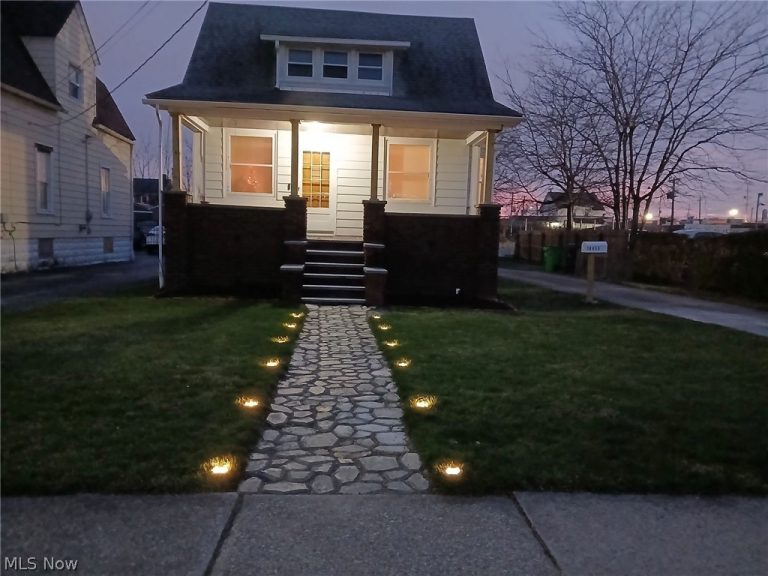 18658 Abby Avenue, Euclid, OH - Photo 8