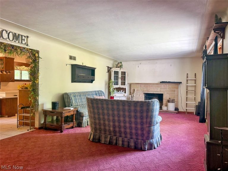 2597 Seifert Lewis Road, Hubbard, OH - Photo 6