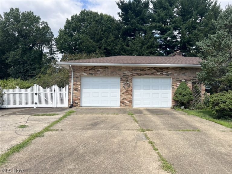 5721 Wiclif Street, Canton, OH - Photo 5