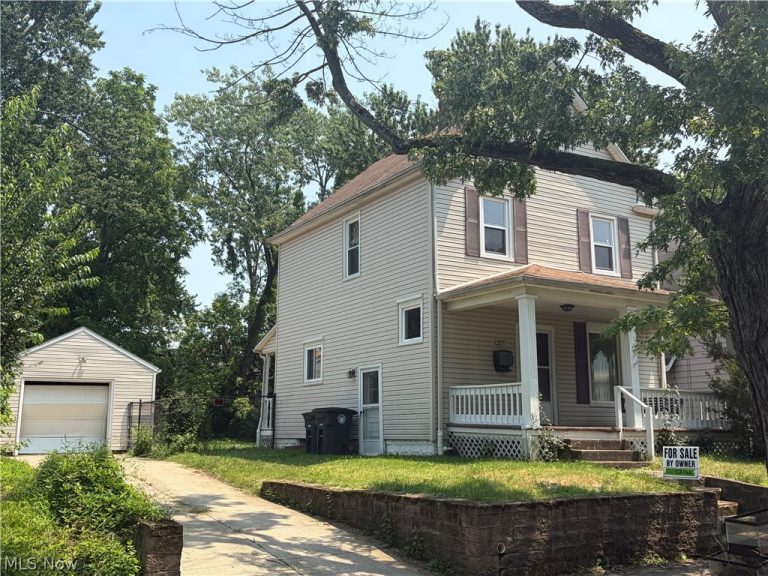 1273 Girard Street, Akron, OH - Photo 3