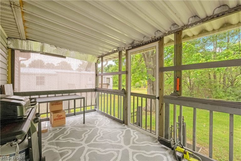 12205 Goshen Road #213, Salem, OH - Photo 5