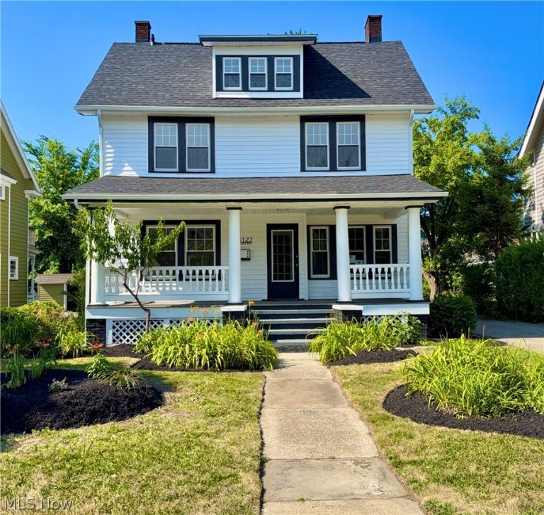 13127 Cedar Road, Cleveland Heights, OH - Photo 3