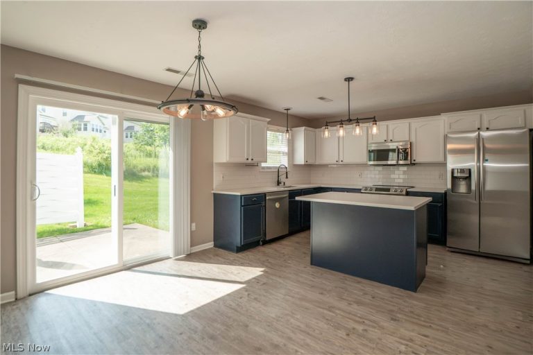 5328 Fawn Circle, Kent, OH - Photo 3