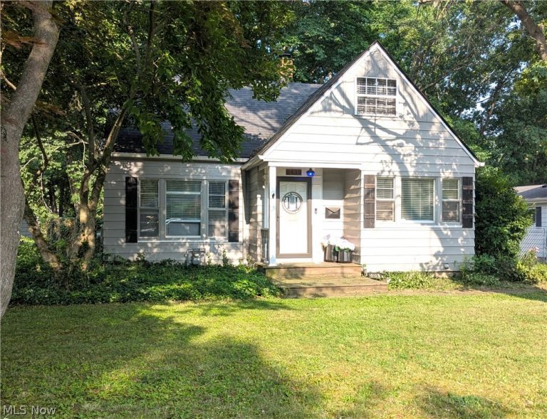 3439 Adaline Drive, Stow, OH - Photo 2