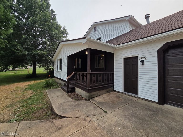 3125 Trump Avenue, Canton, OH - Photo 2