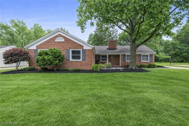 6848 Rosemont Drive, Brecksville, OH - Photo 5
