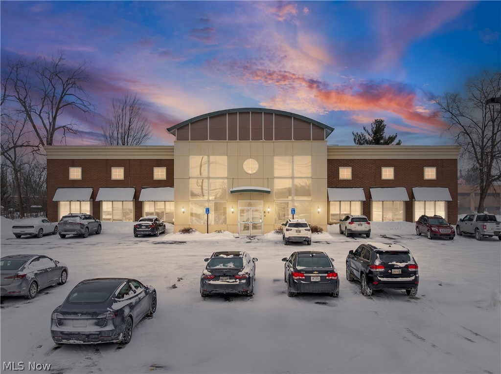 32875 Solon Road, Solon, OH