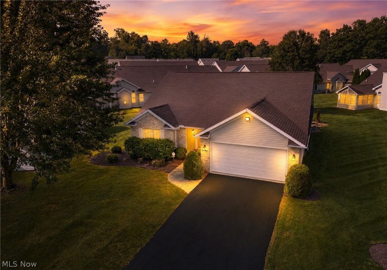 7846 Walnut Street, Boardman, OH - Photo 5