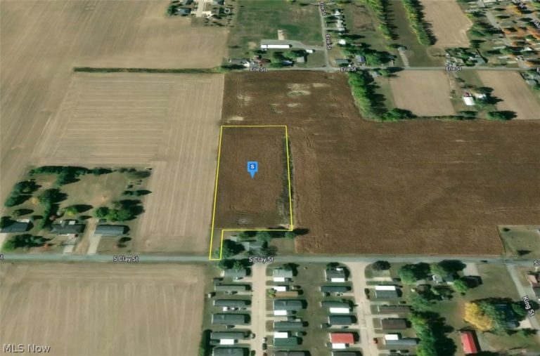 12110 Clay Street, Delphos, OH - Photo 3
