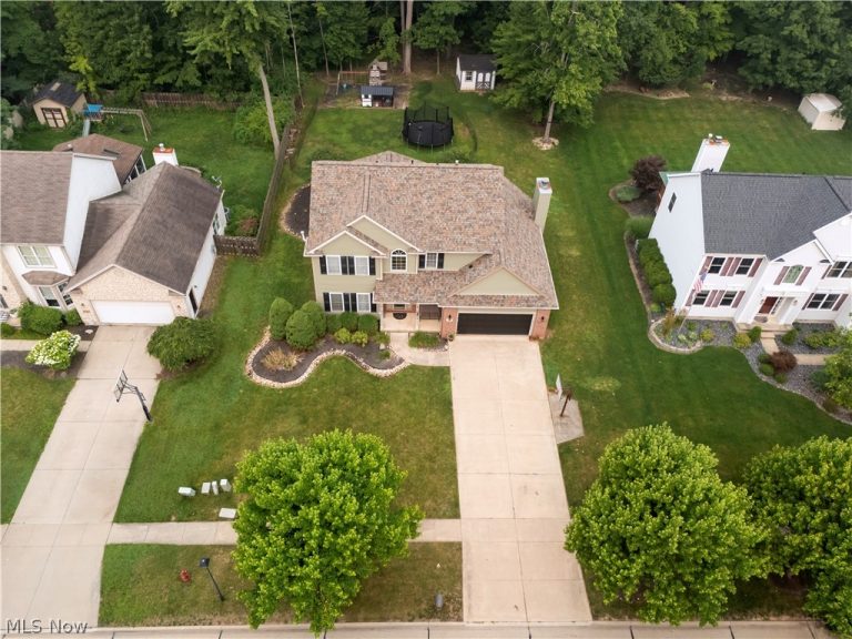 1147 Dover Drive, Medina, OH - Photo 5