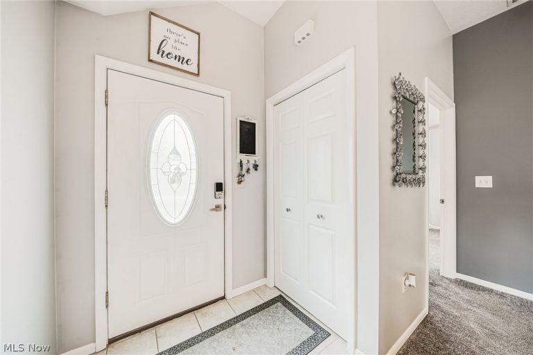 7611 Manor Drive, Mentor on the Lake, OH - Photo 6