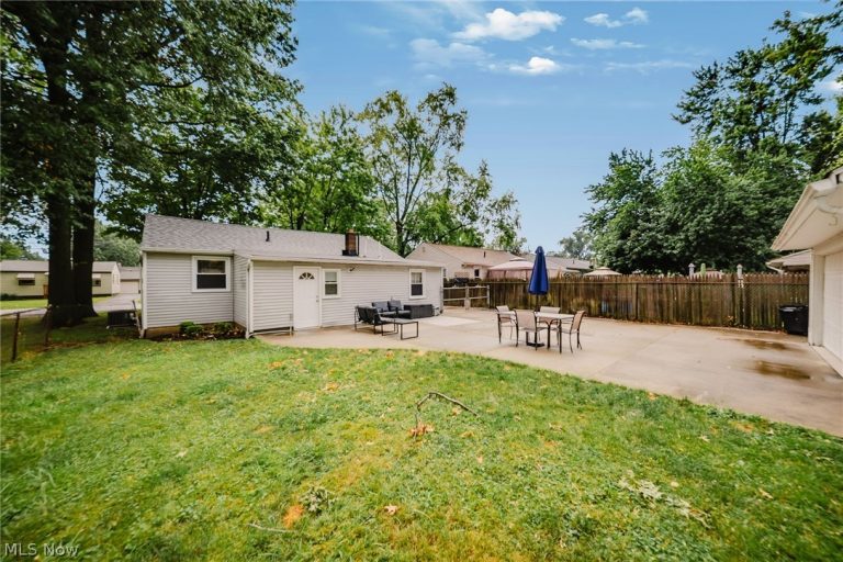 1178 360th Street, Eastlake, OH - Photo 3