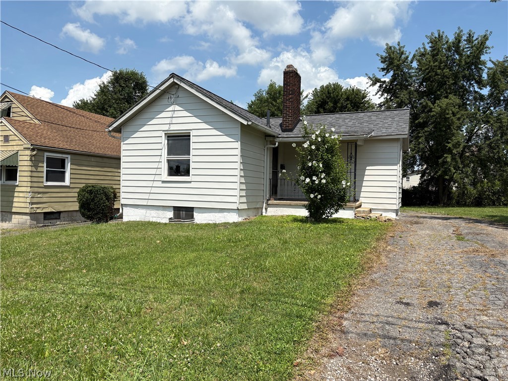 346 Plymouth Avenue, Girard, OH