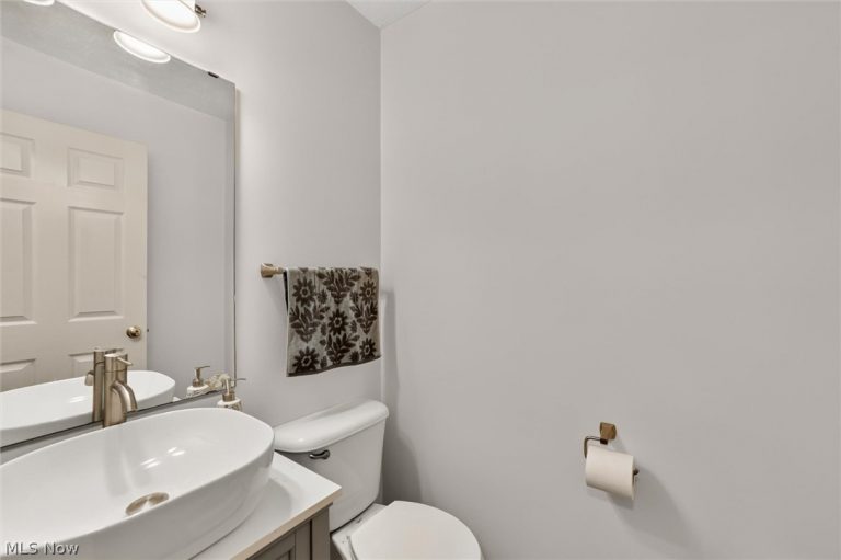 9995 Beverly Lane, Streetsboro, OH - Photo 4
