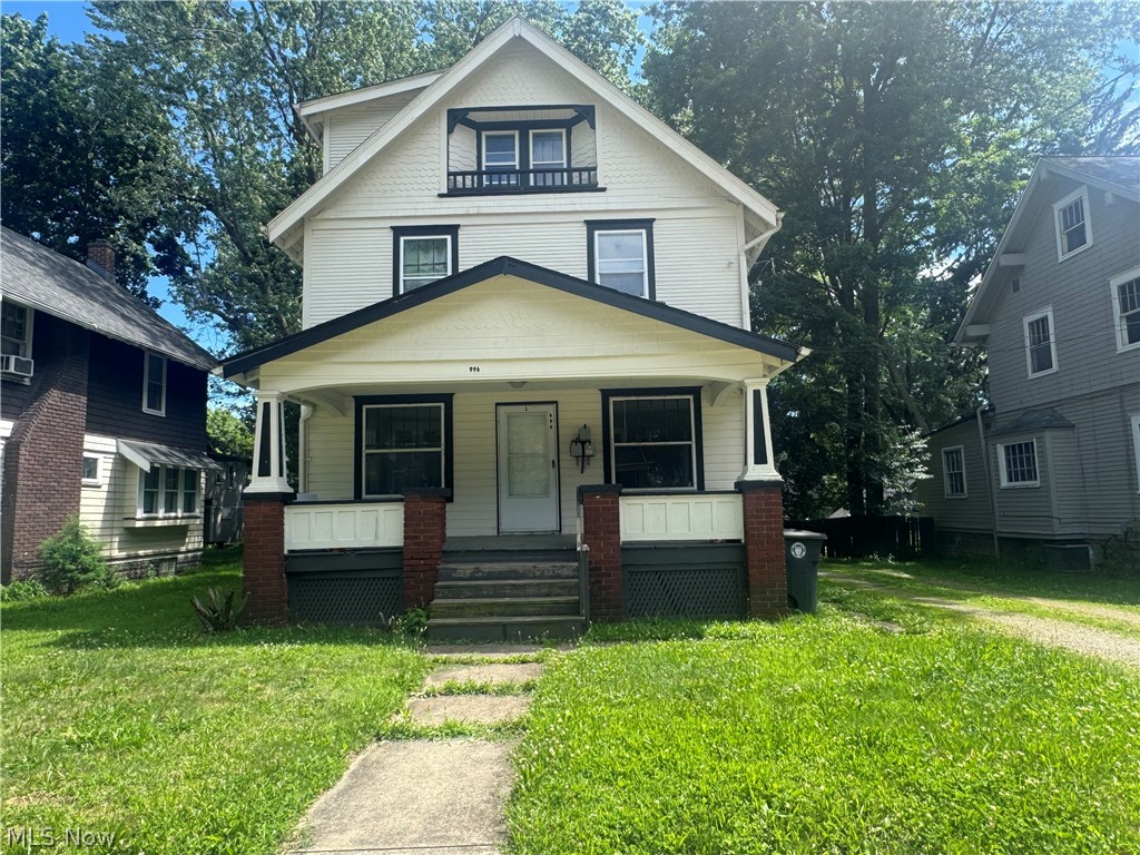 996 Bloomfield Avenue, Akron, OH