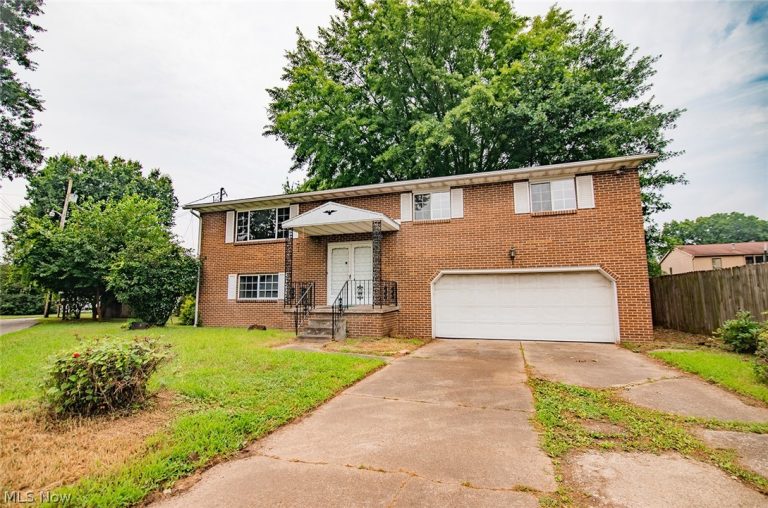 417 57th Street, Vienna, WV - Photo 6