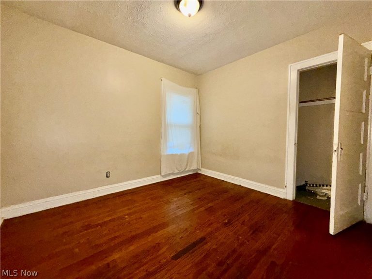 1104 Yukon Avenue, Akron, OH - Photo 8