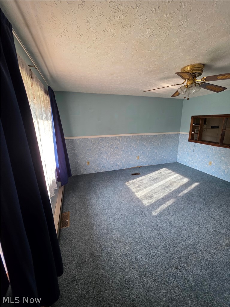 301 Shenandoah Drive, Byesville, OH - Photo 3