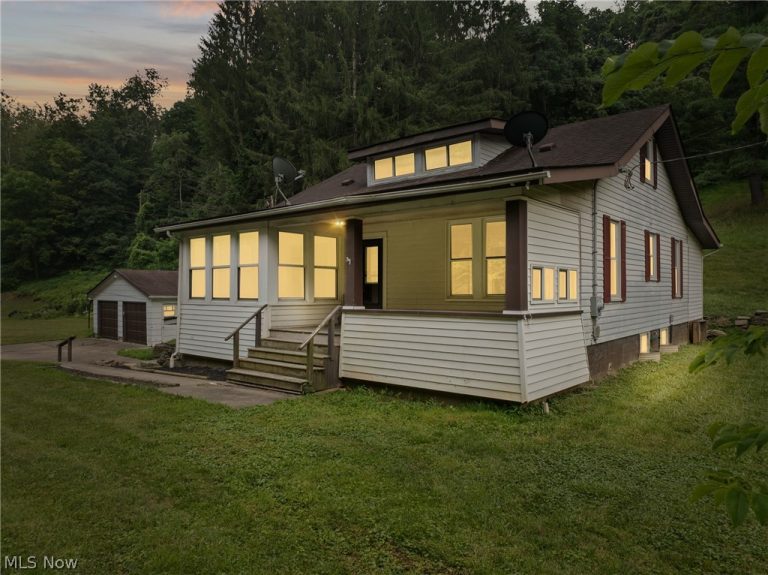 55138 Colerain Pike, Martins Ferry, OH, 43935