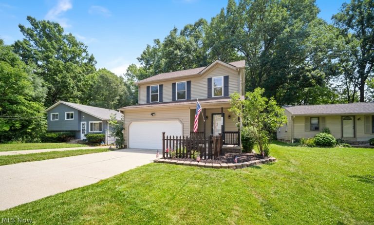 1115 Bryce Avenue, Aurora, OH - Photo 2