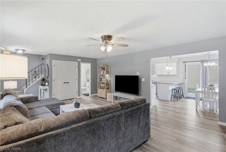 6187 Magnolia Drive, Mentor, OH - Photo 6