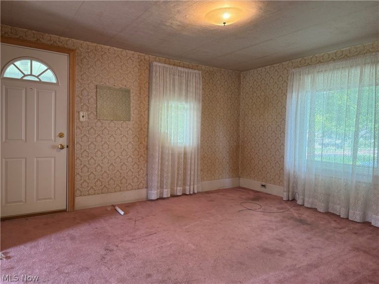 1644 Mahoning Trumbull Co Line Road, Mineral Ridge, OH - Photo 6