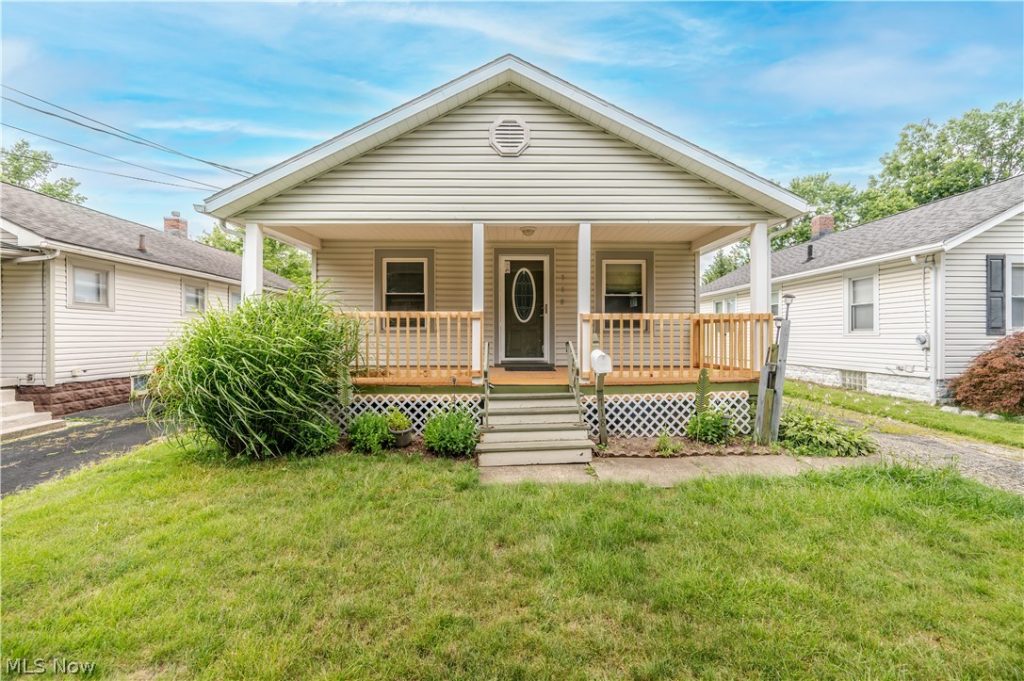 718 Virginia Avenue, Akron, OH