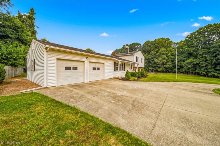 20 Cortland Circle, Geneva, OH - Photo 5