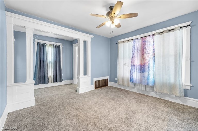 247 Rhodes Avenue, Akron, OH - Photo 6