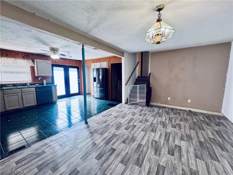 2800 Bender Road, Marietta, OH - Photo 3
