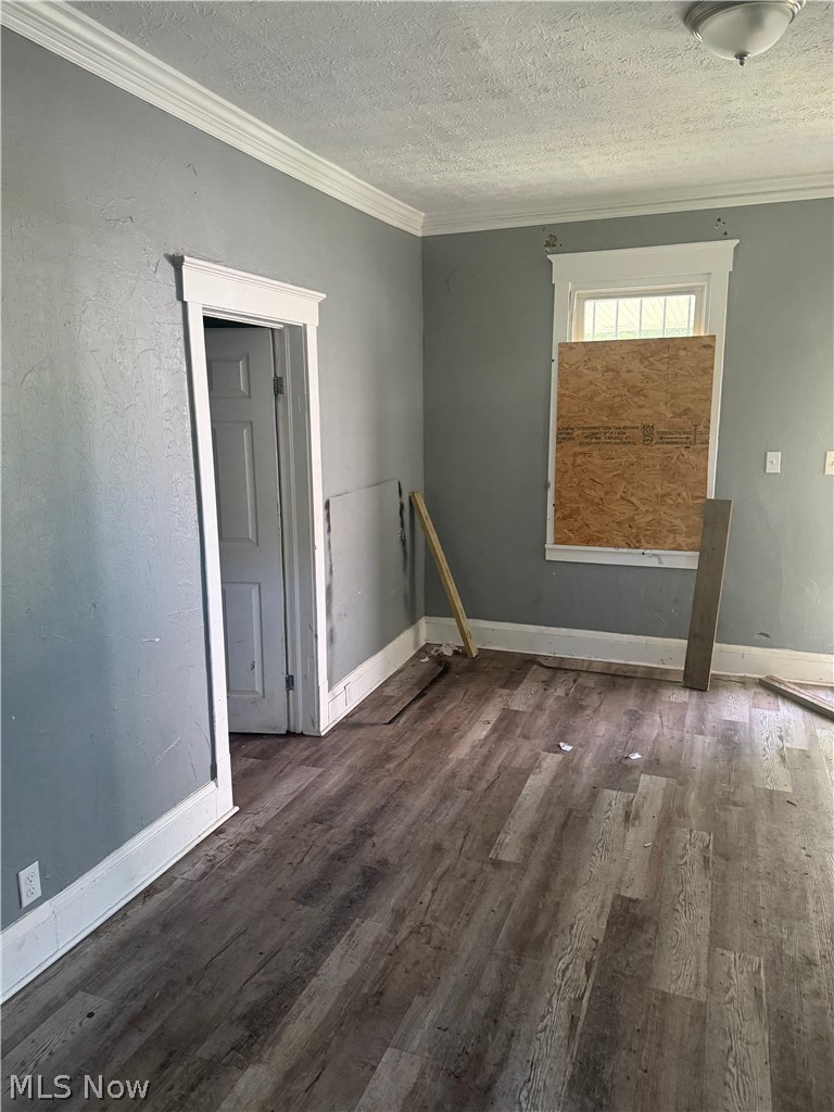 7505 Elton Avenue, Cleveland, OH - Photo 3